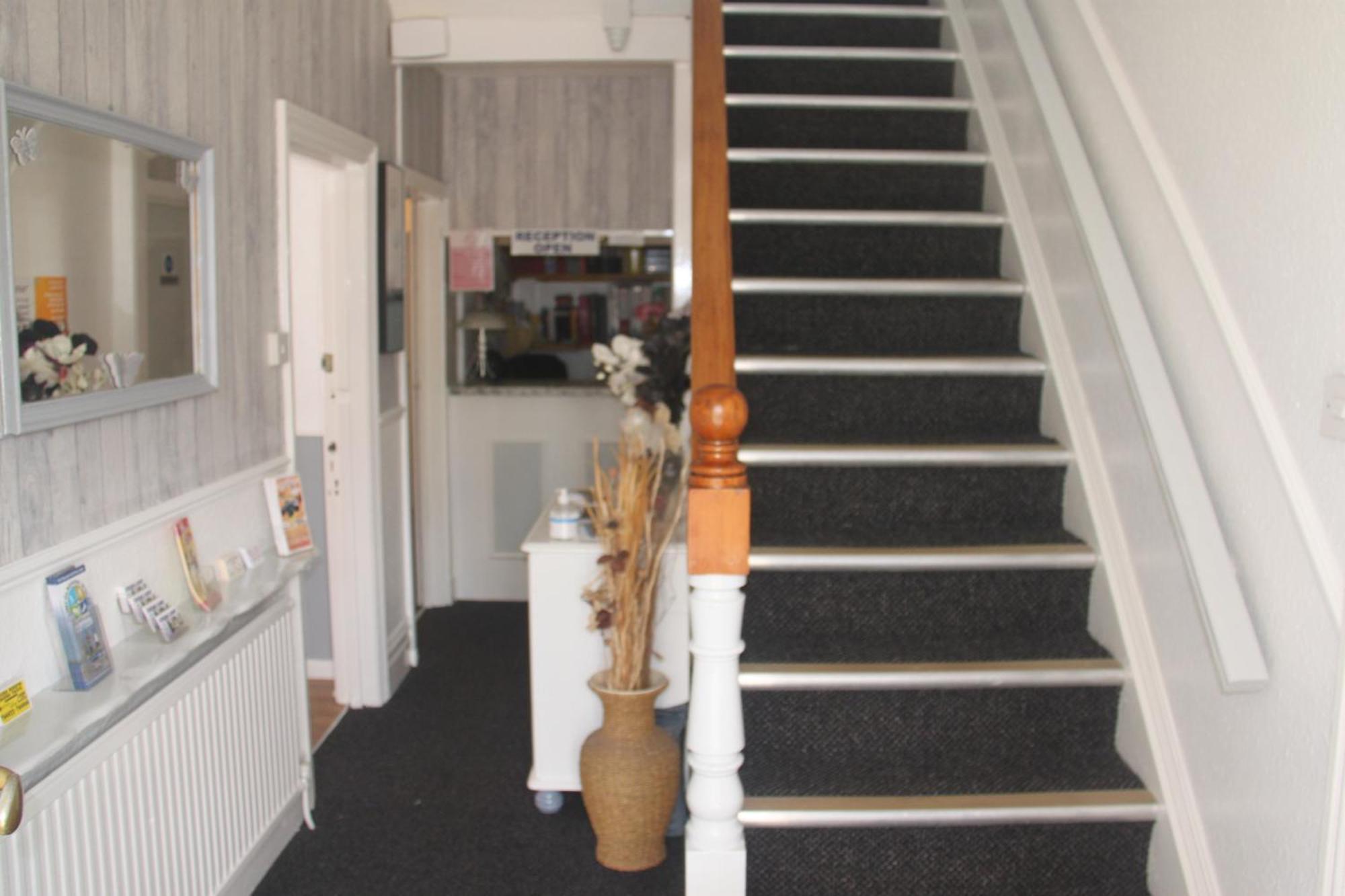 Serena Court Hotel Skegness Eksteriør bilde